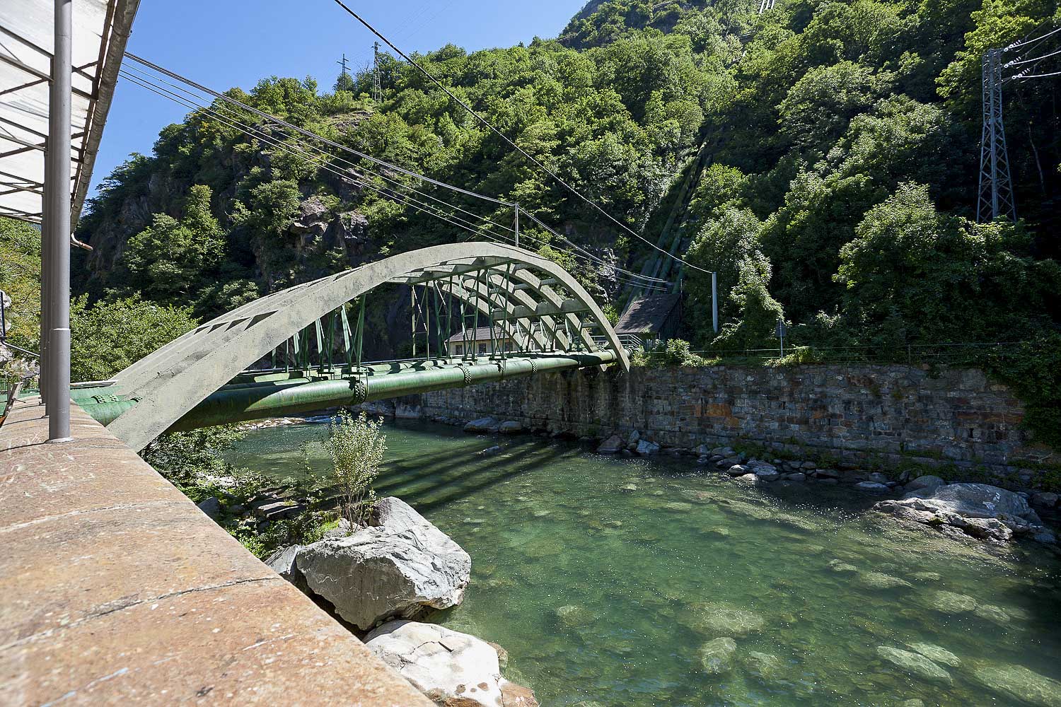 Condotte forzate Centrale produzione energia elettrica rinnovabile idroelettrica Pont Saint Martin