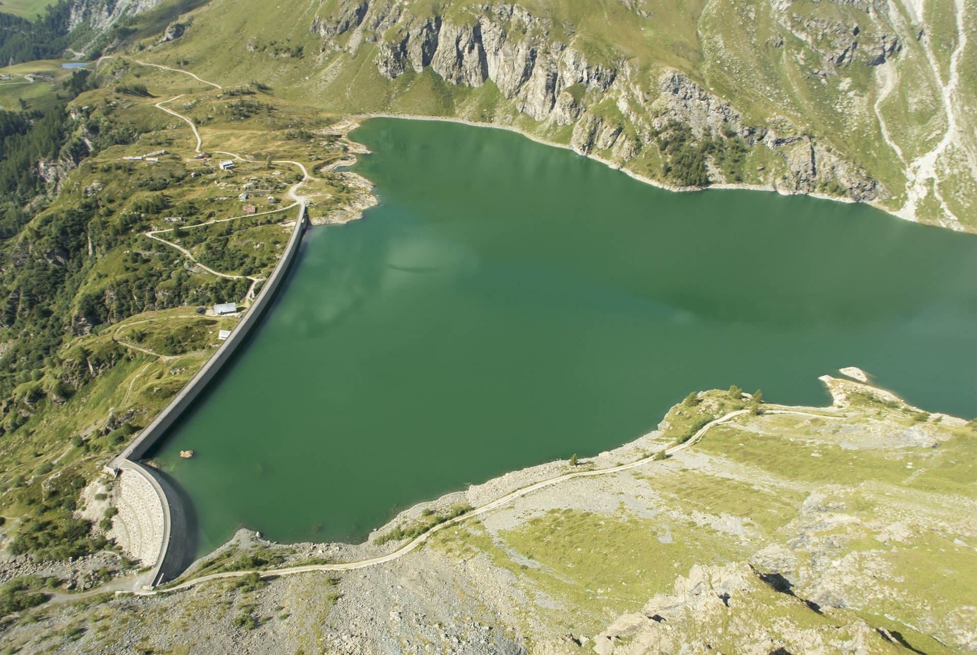 DIga di Cignana Energia Idroelettrica Acqua Gruppo CVA