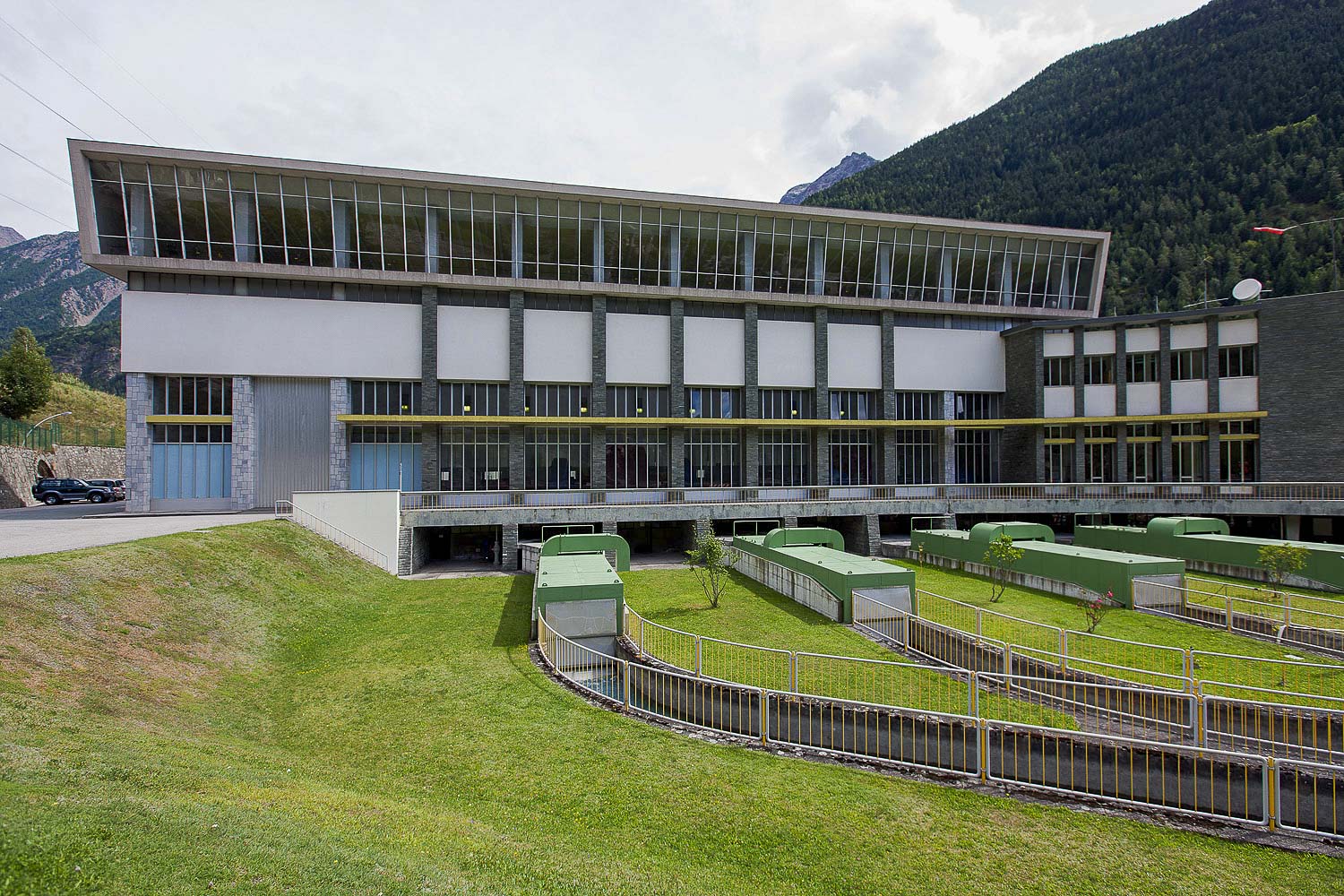 Impianto produzione energia verde idroelettrica a Valpelline del Gruppo CVA